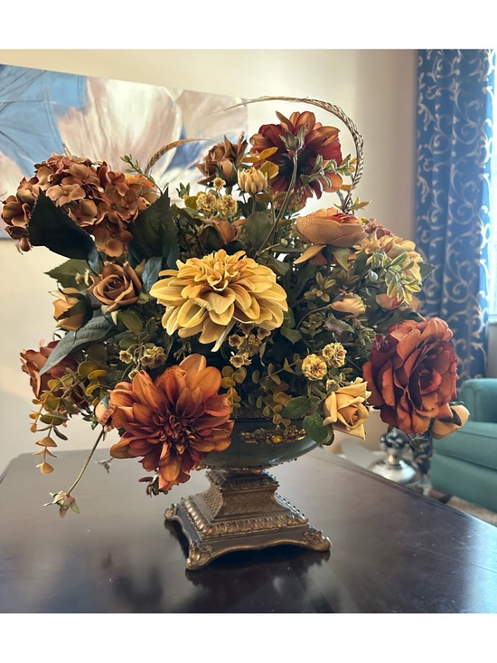 Unknown Other - Elegant Autumn Floral Centerpiece - Artificial Fall Arrangement in Brown & Tan